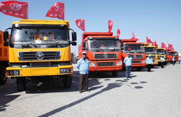 30輛大運(yùn)重卡交付朔州煤礦使用
