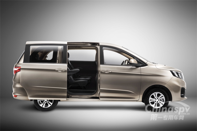 華晨雷諾金杯警用車