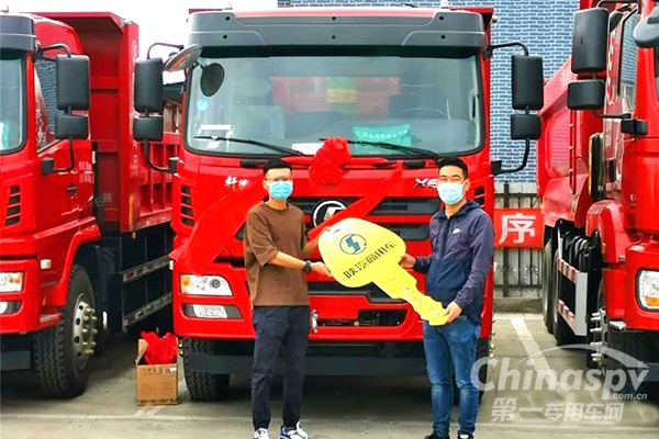 實(shí)力強(qiáng)勁 陜汽軒德6系4×2自卸車助力森林防火工作