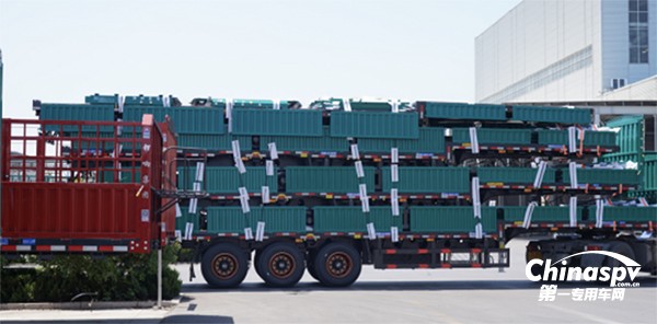 集裝箱、大件運(yùn)輸車