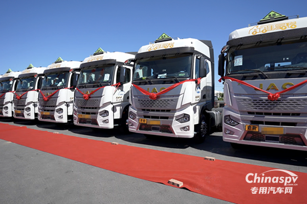 甲子周年再續(xù)合作，大客戶訂購60輛?；愤\(yùn)輸車