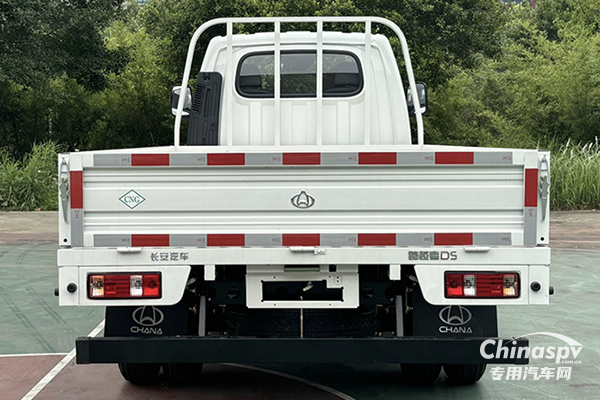 能裝能跑還能省，長(zhǎng)安跨越者D5超級(jí)CNG版震撼上市！