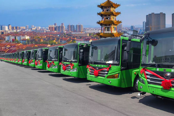 批量交付！宇通新能源環(huán)衛(wèi)車(chē)走進(jìn)長(zhǎng)治，以安睿通智賦“山水名城”！