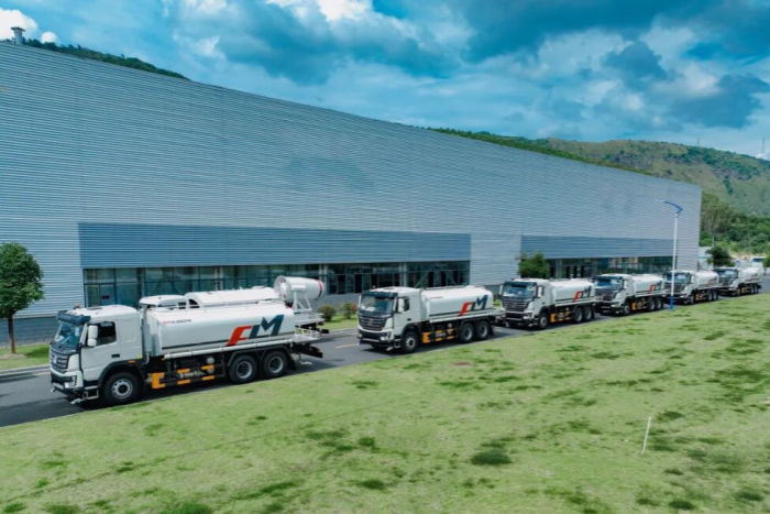 福龍馬集團成功中標烏茲別克斯坦純電動壓縮式垃圾車項目