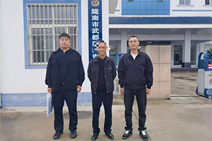 甘肅一?；愤\輸車未配備押運員被查獲