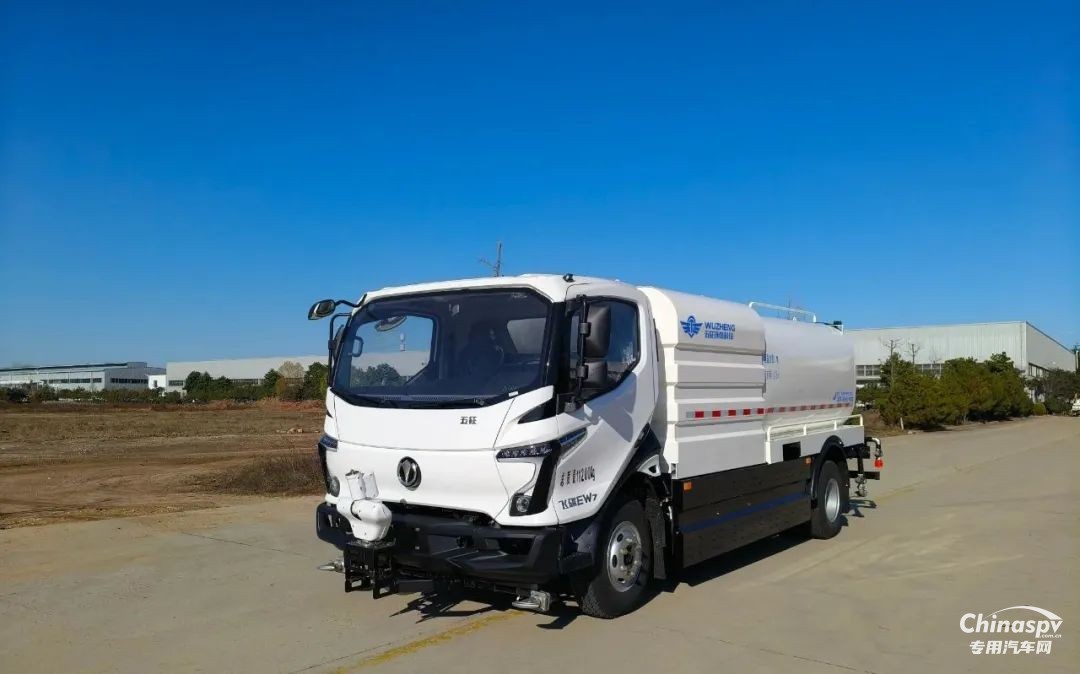 五征12方純電動(dòng)清洗車，凈城市之塵