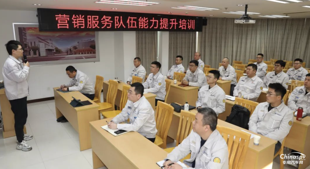 解放動力：淬煉營銷服務(wù)尖兵，開啟2025市場新程