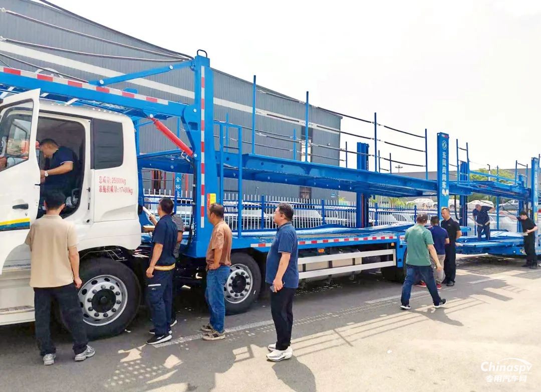 收獲線索600+ 意向訂單300+ 東風(fēng)商用車轎運(yùn)大馬力新品全國巡展完美收官