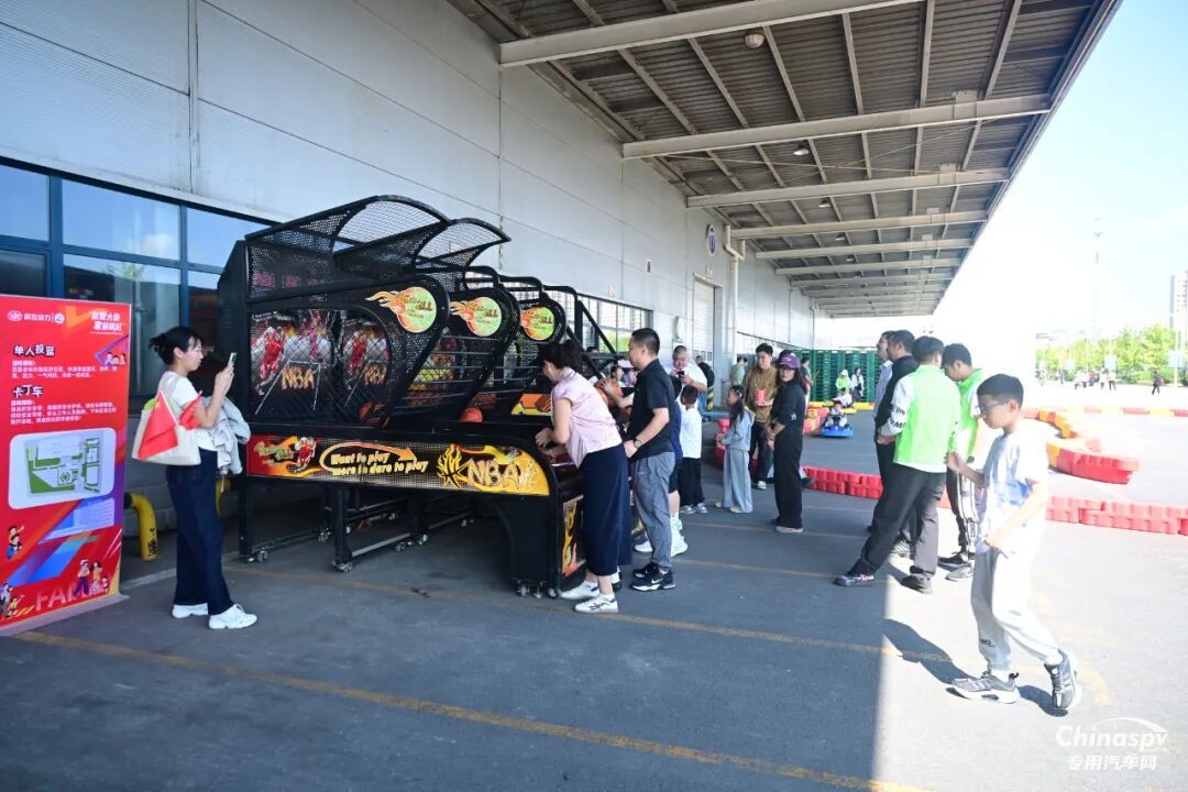 聚愛，向上！ 解放動(dòng)力大柴工廠第四屆員工家庭日活動(dòng)暖心綻放