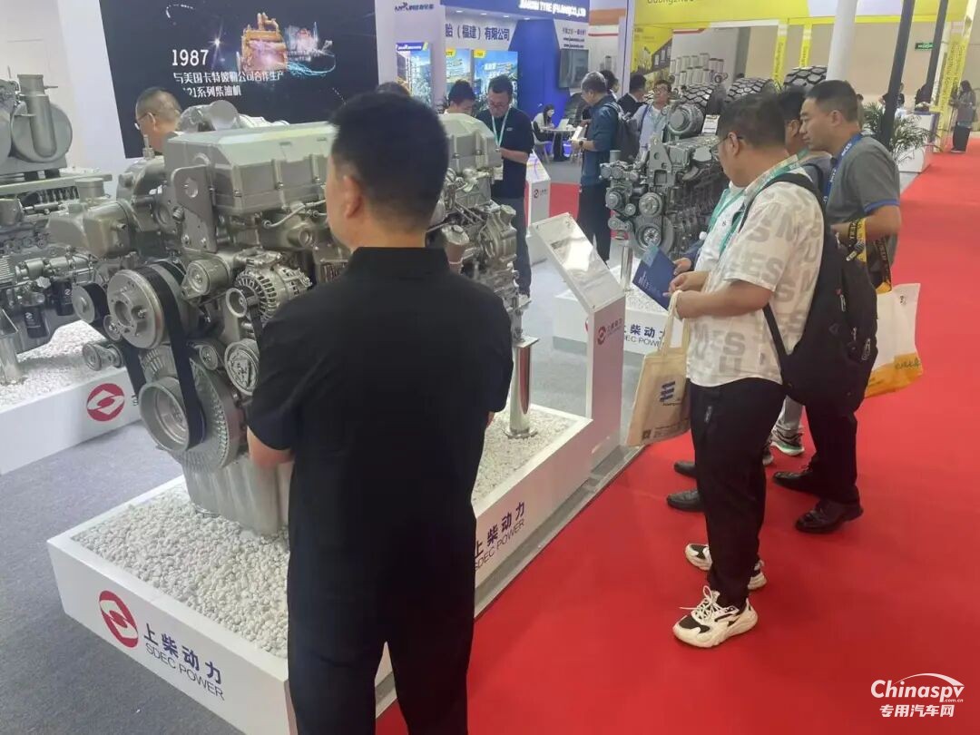卓越動力創(chuàng)造更大價值，上柴動力為工程機(jī)械行業(yè)帶來更酷動力