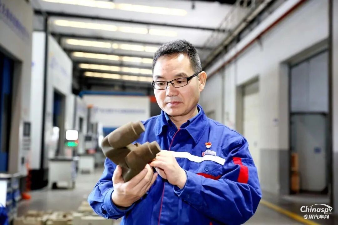 玉柴池昭就榮膺2025年“大國工匠”稱號