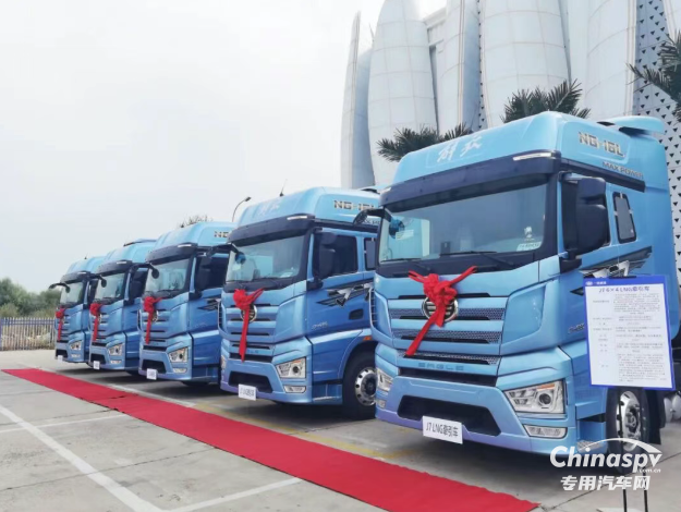 內(nèi)蒙交車60臺(tái)！解放智慧動(dòng)力域市占率飆升！