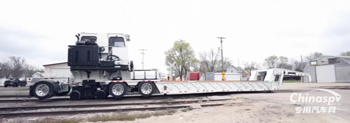 美國公鐵兩用低平板半掛車