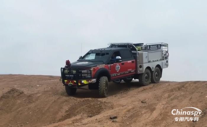 今日國外專用車推薦-高機動性的美國Firewalker皮卡消防車