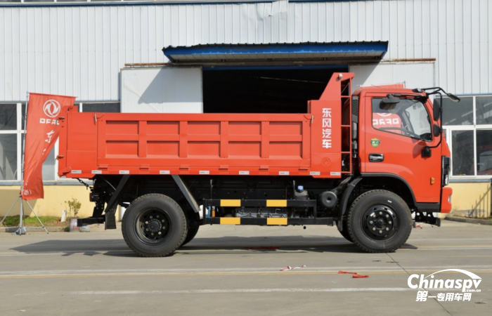 建設(shè)美麗沁陽(yáng) 6臺(tái)東風(fēng)福瑞卡R7自卸車(chē)成功交付