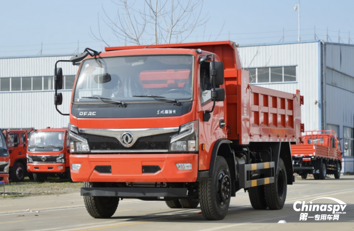 建設(shè)美麗沁陽(yáng) 6臺(tái)東風(fēng)福瑞卡R7自卸車(chē)成功交付