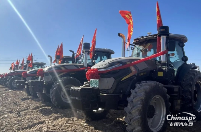 穩(wěn)定可靠不燒尿素 搭載東康CS4 B5.9動力拖拉機批量交付！