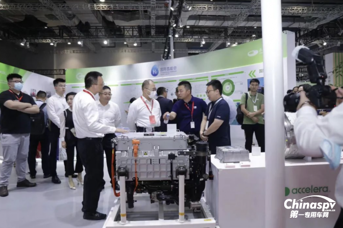 康明斯Accelera全線零碳產(chǎn)品首次集結(jié)