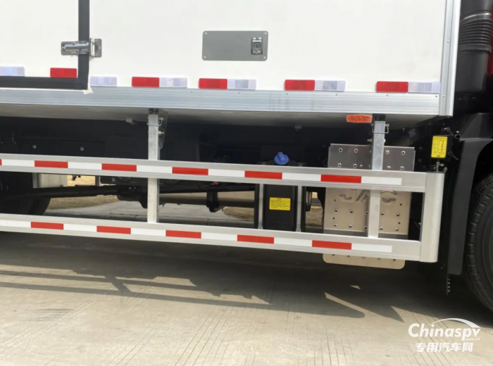 江淮重卡×澳柯瑪聯(lián)袂巨獻(xiàn)：“冰鮮1號(hào)”冷藏車